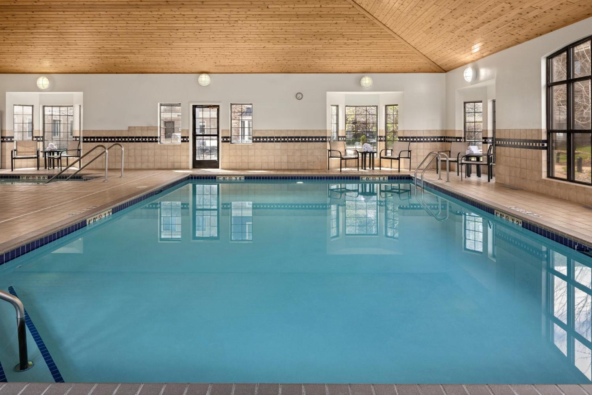 Staybridge Suites Minneapolis-Maple Grove By Ihg Exteriör bild