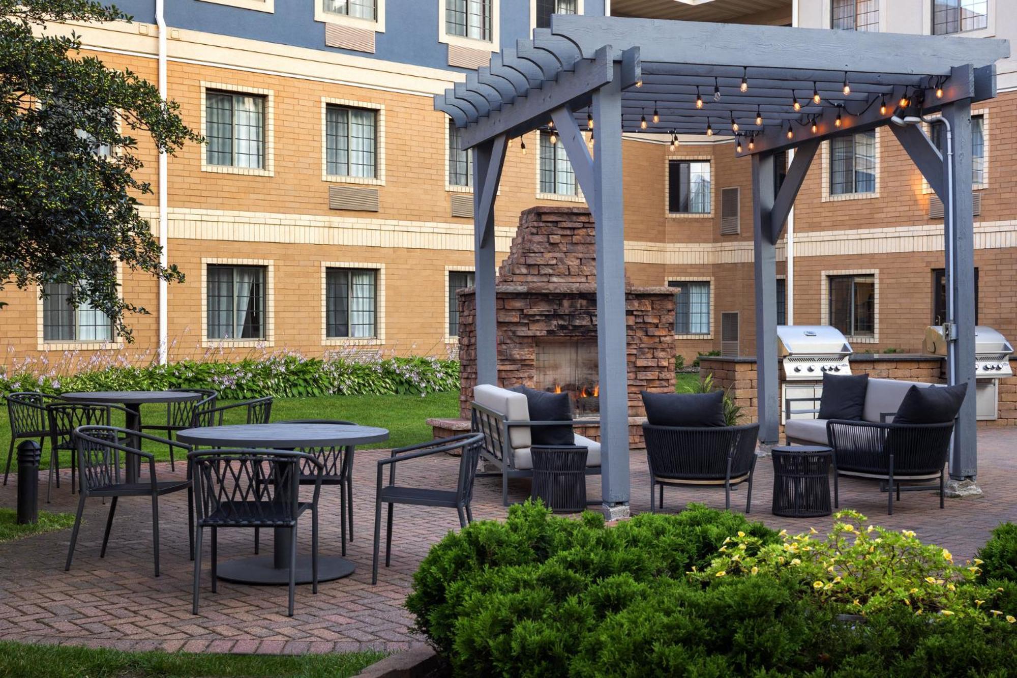 Staybridge Suites Minneapolis-Maple Grove By Ihg Exteriör bild